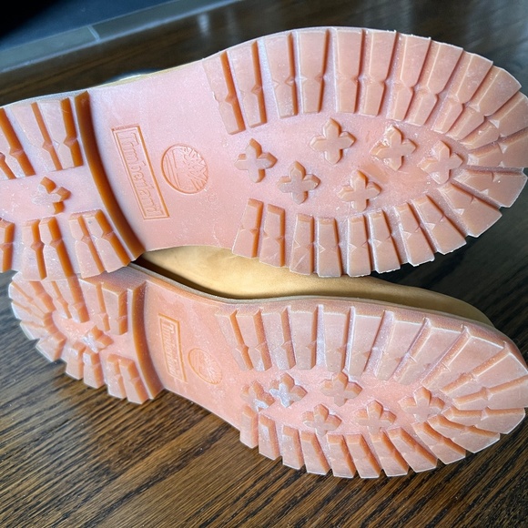 ⭐️NEW OUT OF BOX⭐️ Ladies TIMBERLAND Hiking Waterproof Boots ~ Size 7 - Picture 9 of 11